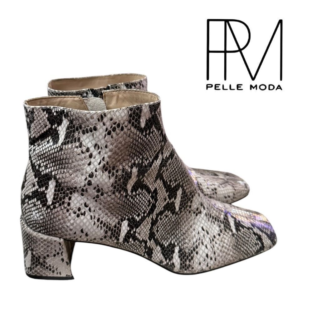 Pelle Moda Women's Aliya Snake Block Heel Ankle Boots Booties 8.5